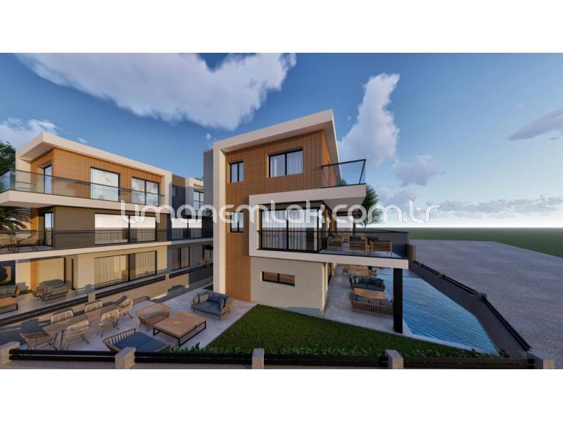 ÇEŞME BOYALIK HAVUZLU MÜSTAKİL VİLLA DENİZE YAKIN