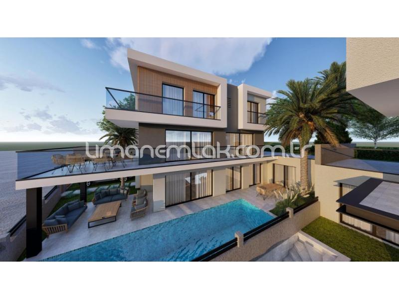 ÇEŞME BOYALIK HAVUZLU MÜSTAKİL VİLLA DENİZE YAKIN