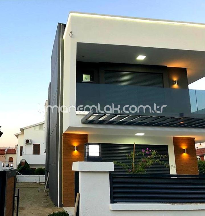 LİMAN EMLAK GÖBENE ILICA ARASI HAVUZLU MÜSTAKİL SIFIR 4+1 VİLLA